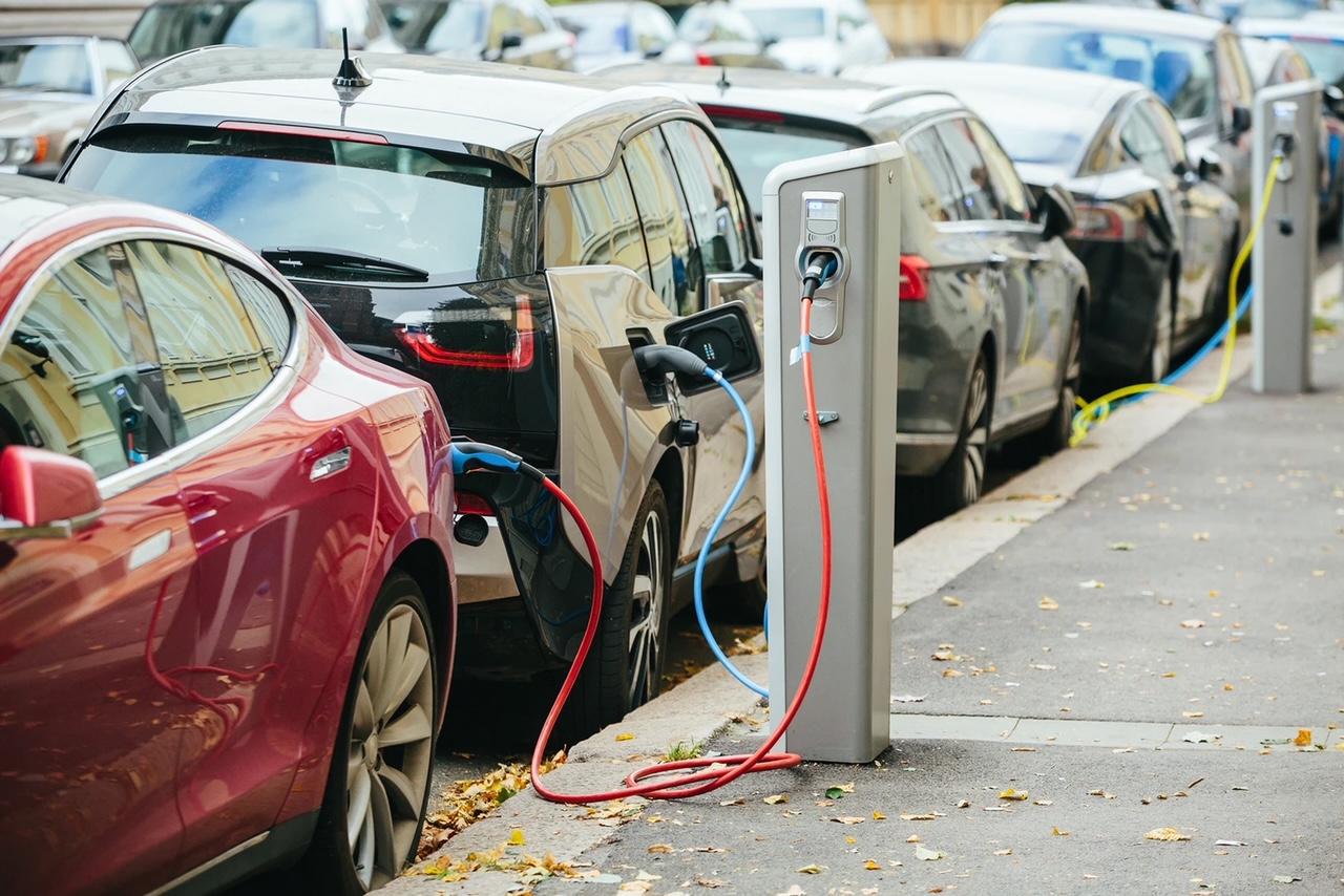 Ghana Ministry of Transport launches National Electric Vehicle Policy  