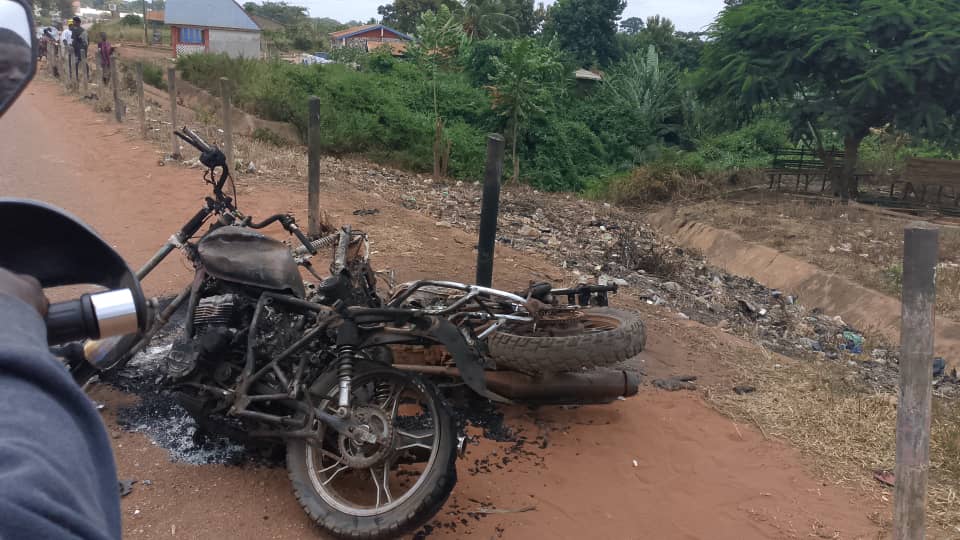 Violent clash at Wenchi-Nkonsia leaves one dead, five motorbikes burnt ...